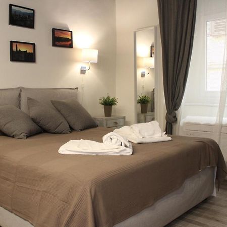 Art Apartment Piccolo Rifugio Florence Luaran gambar