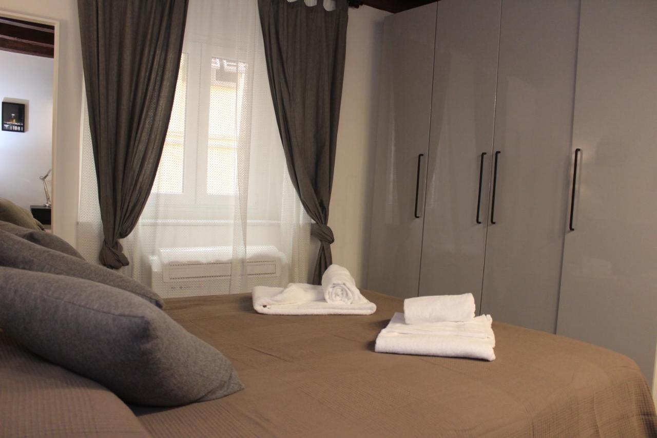 Art Apartment Piccolo Rifugio Florence Luaran gambar